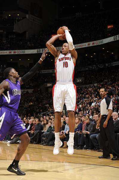 开云体育入口-火箭鏖战魔术，德罗赞关键制胜