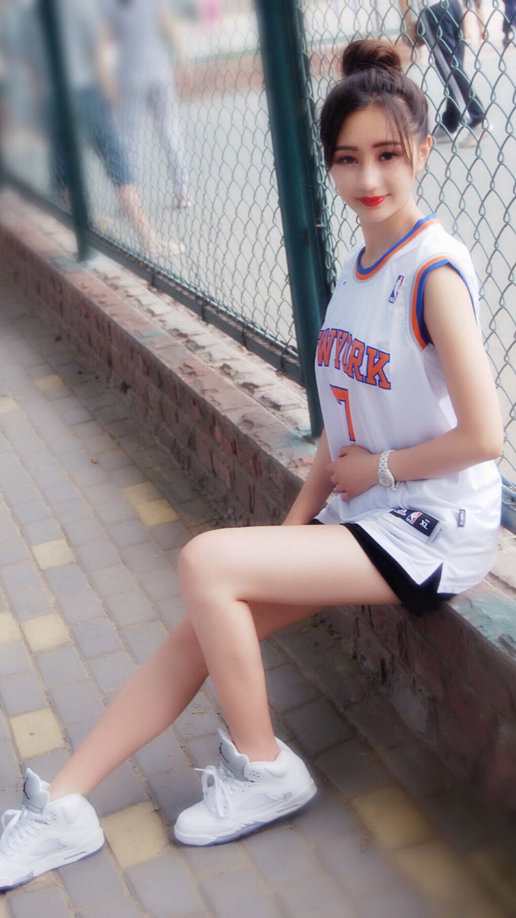 星光对决，广厦队稳稳拿下老鹰，哈登存在感拉满