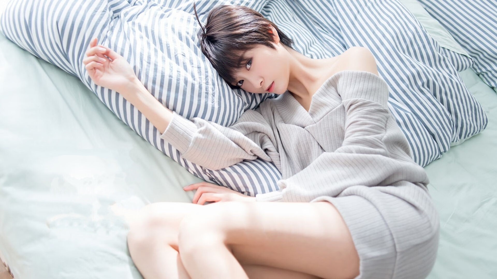 唯一性,两场无关赛事,同一种终极公式