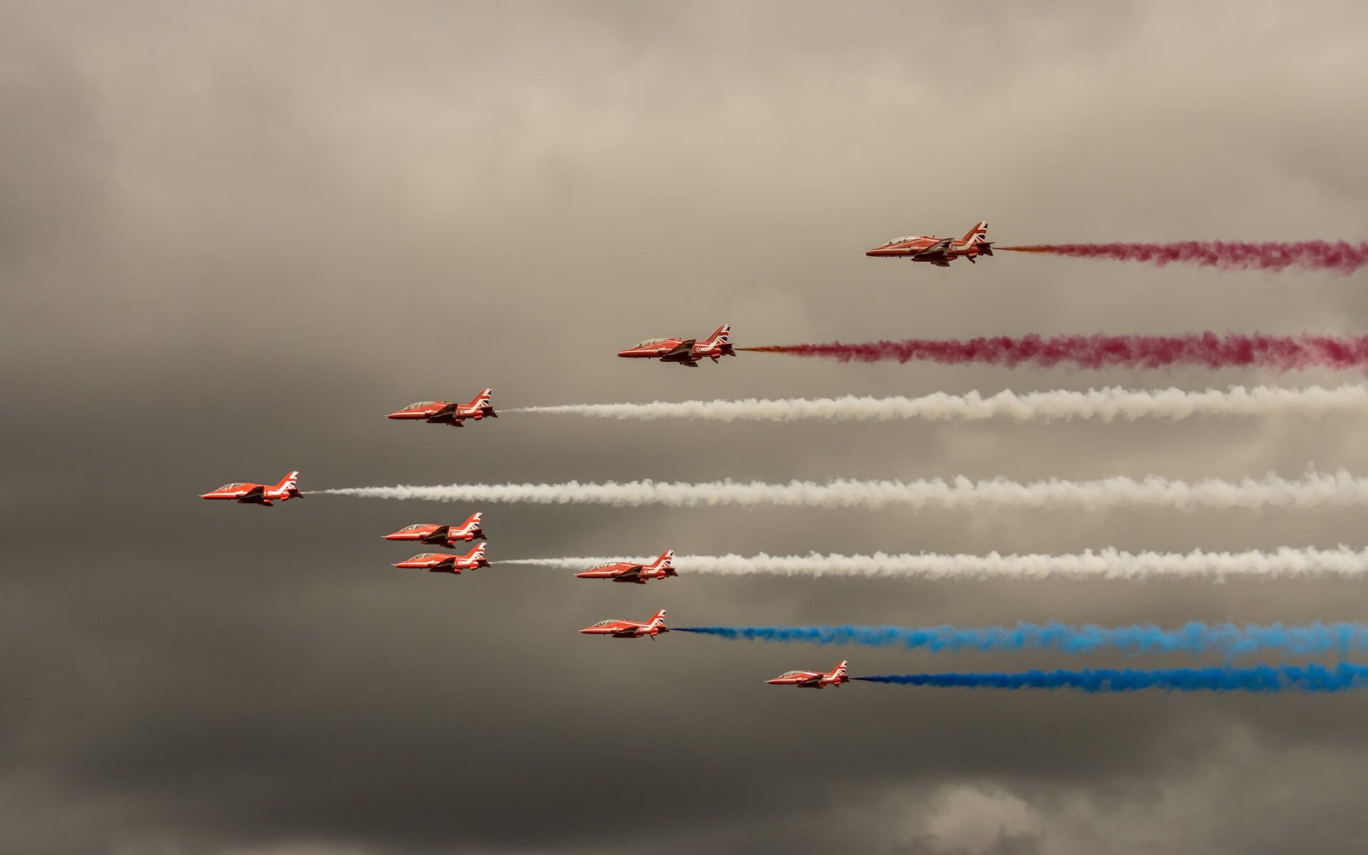 断竿与滑翔，孤注一掷时刻，如何跨时空震颤心灵
